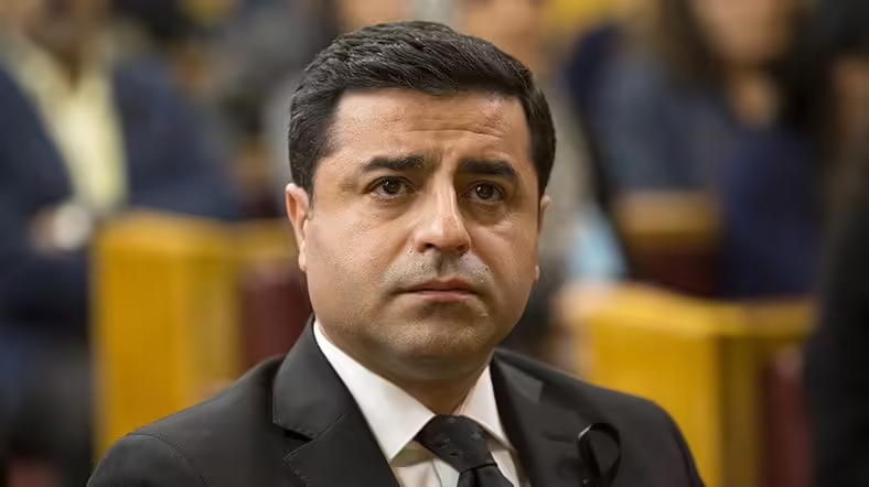 PKK’nın bir terör örgütü olduğunu söyleyemeyen HDP Eş Genel Başkanı