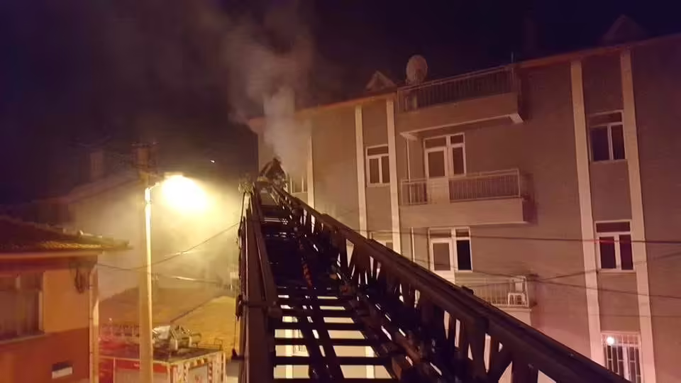 Kütahya’nın Gediz ilçesinde bir öğrenci yurdunda yangın çıktı Kütahya’nın Gediz