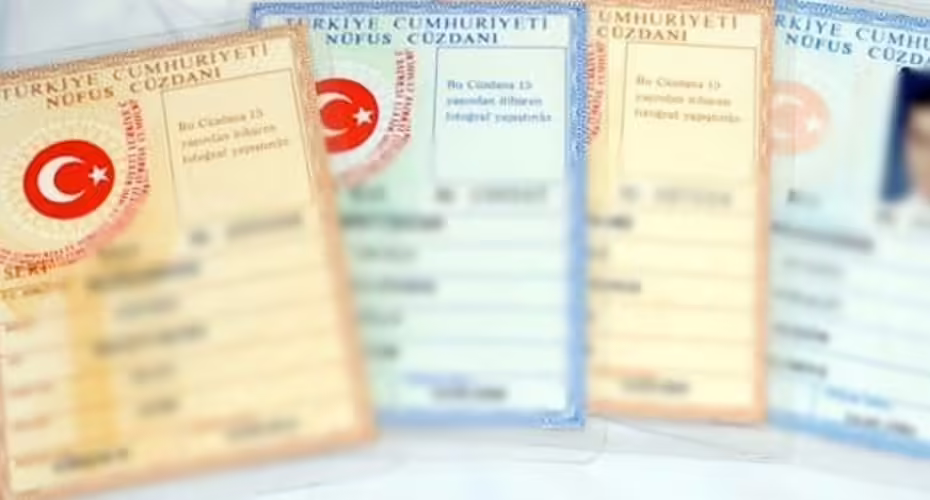 İçişleri Bakanlığı’ndan ‘yeni kimlikler’ açıklaması İçişleri Bakanlığı, yeni kimlik kartları
