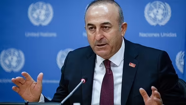 Dışişleri Bakanı Mevlüt Çavuşoğlu, terör örgütü FETÖ soruşturması kapsamında yapılan