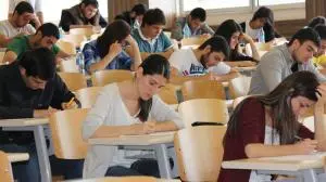 2016-2017 Açık öğretim bahar dönemi sınav tarihleri 16 Nisan'da yapılacak