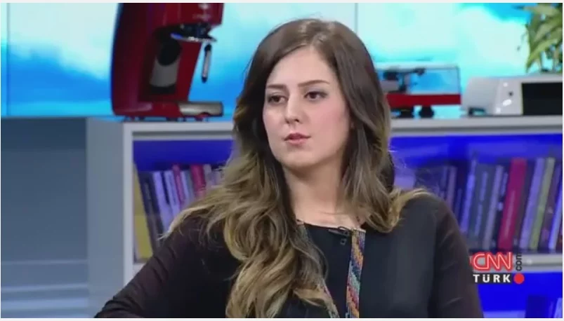 Abdülhamit’in torunu Galatasaray Adası’nı istiyor Osmanlı Padişahı Sultan II. Abdülhamit’in beşinci kuşak torunu olan Nilhan