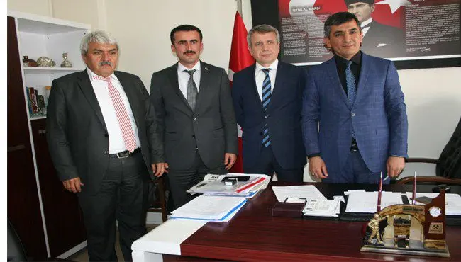 Çaycuma’da promosyon anlaşması öğretmenlere yaradı. İlçe Milli Eğitim Müdürü Mehmet