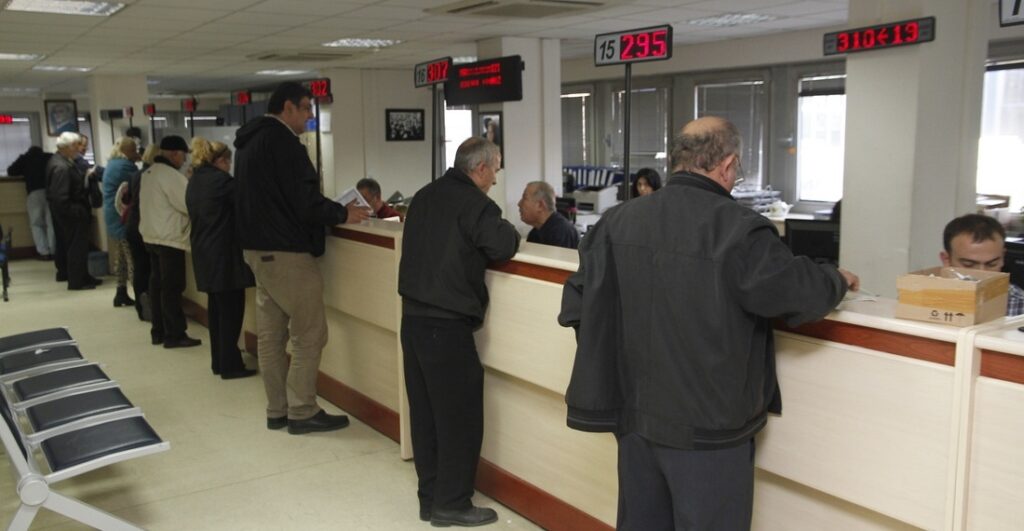 Korona virüsü salgını nedeniyle değişen banka mesai saatleri vaka sayısının