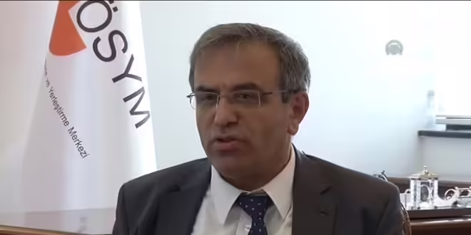 ÖSYM Başkanı Ömer Demir istifa ettiğini açıkladı. ÖSYM Başkanı Demir