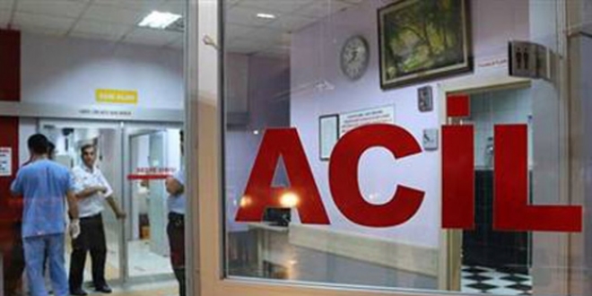 Sağlık Bakanlığı, acil servislerdeki sorunlara anında müdahale etmek için "Kırmızı