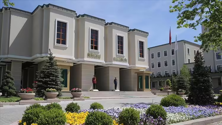 İçişleri Bakanlığı, 1772 kişilik personel alımında sözlü sınava kalanları açıkladı.
